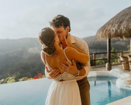 mobile - carousel-hero-element image-14