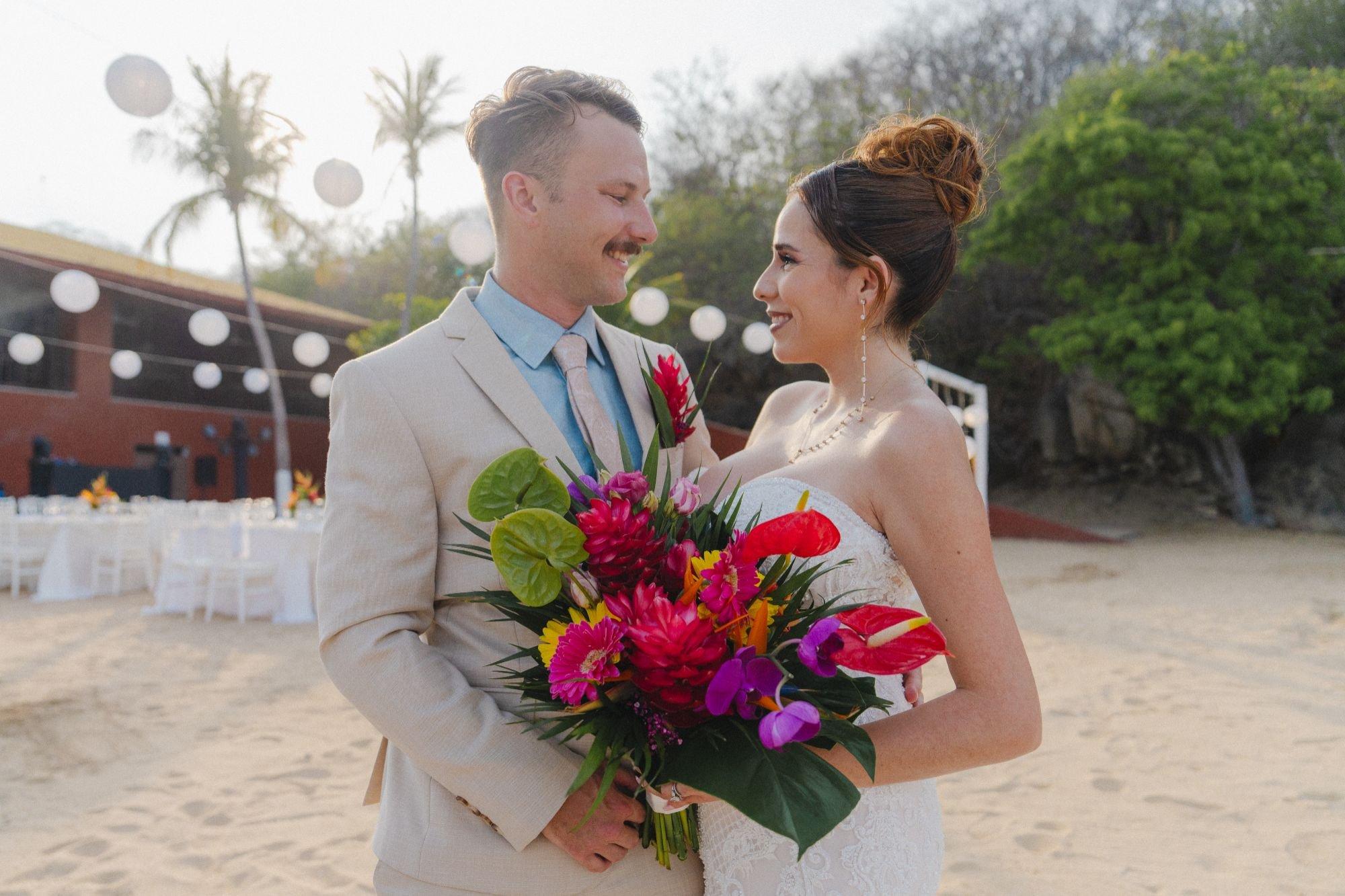 carousel-hero-element image-1