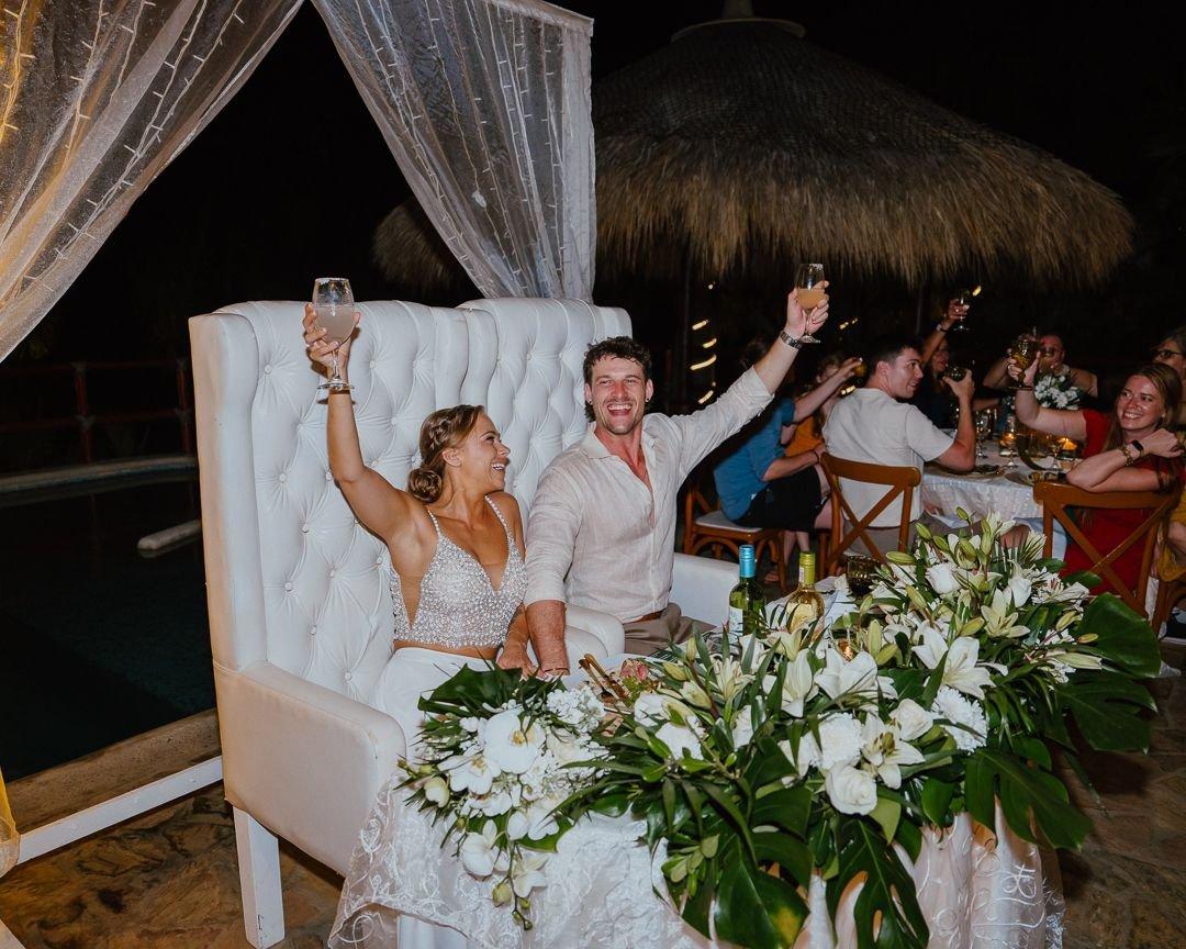 carousel-hero-element image-17