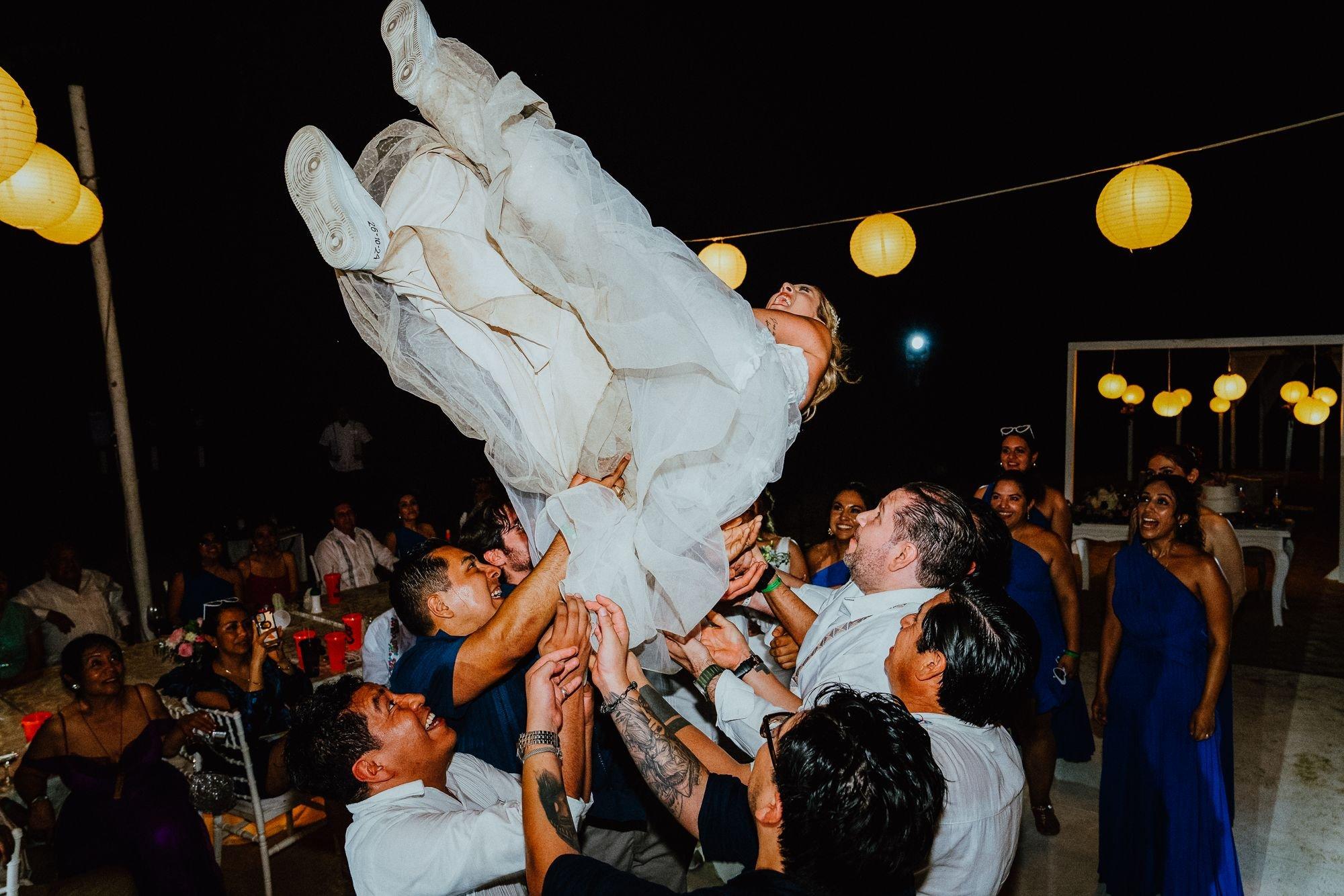 carousel-hero-element image-6