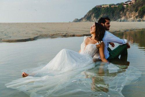 mobile - carousel-hero-element image-7